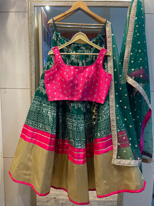 Elegant Green Lehenga with Pink Embroidered Blouse & Dupatta – Indian Ethnic Wear